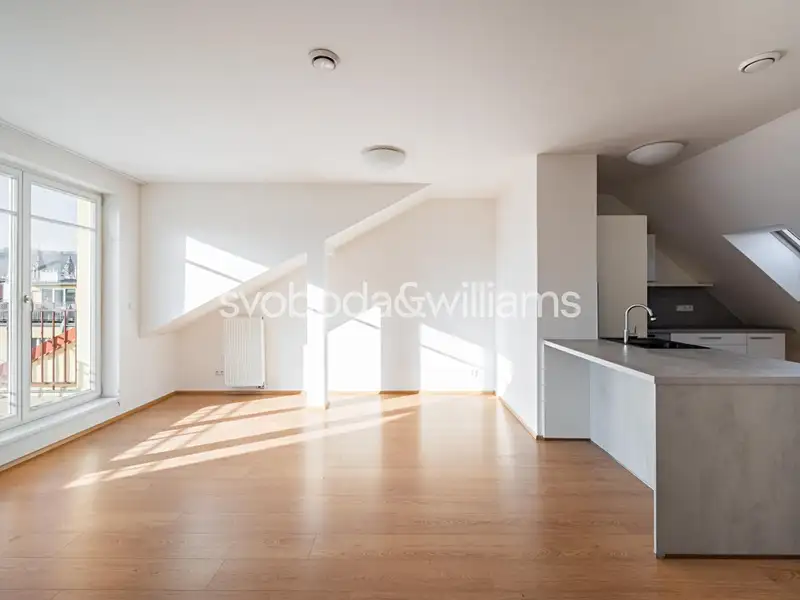 Prodej bytu 3+kk 79 m², Praha – náhled fotky 1