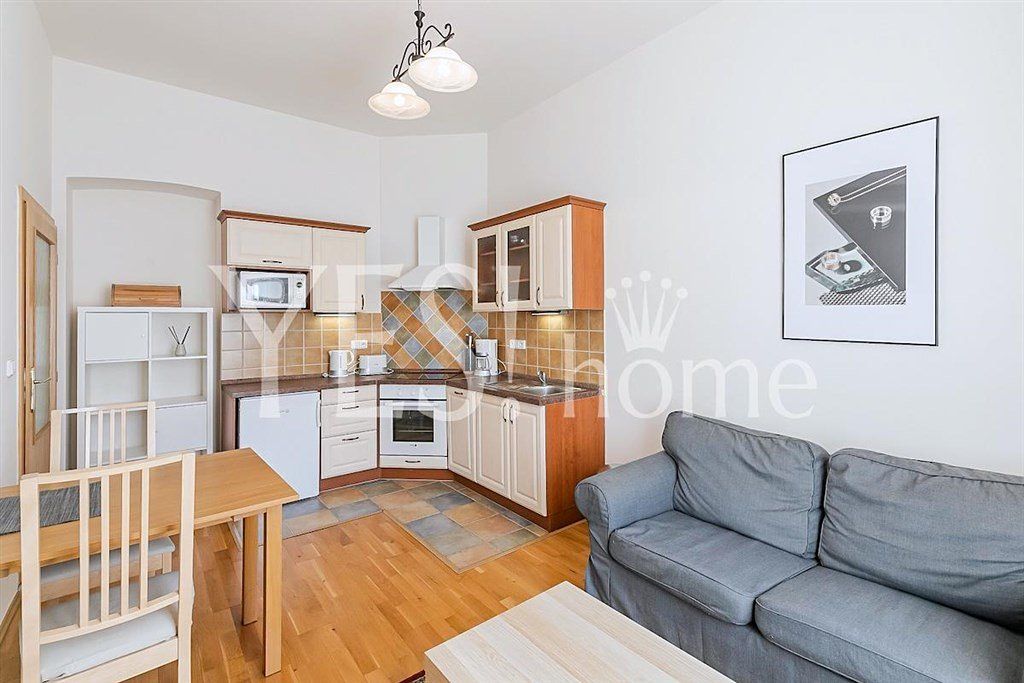 Pronájem bytu 2+kk 38 m² – fotografie 3