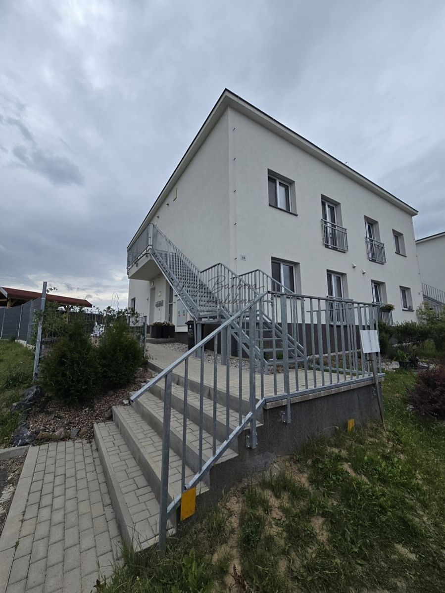 Pronájem bytu 2+kk 44 m², Blovice – fotka 1 z 3
