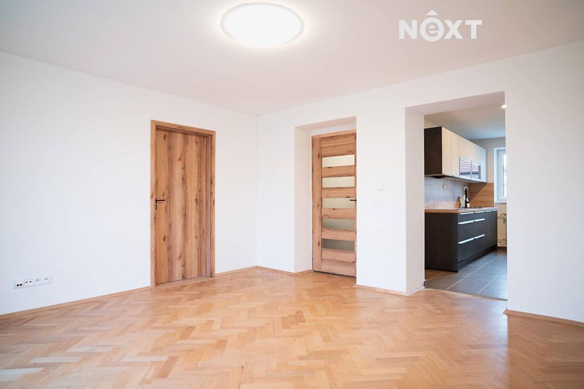 Pronájem bytu 2+1 55 m² – fotografie 2