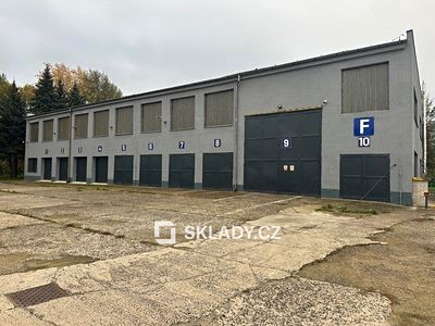 Pronájem skladového prostoru 903 m²