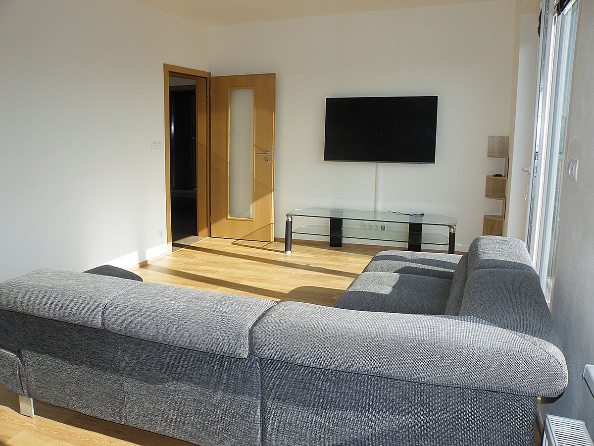 Pronájem bytu 2+kk 61 m²