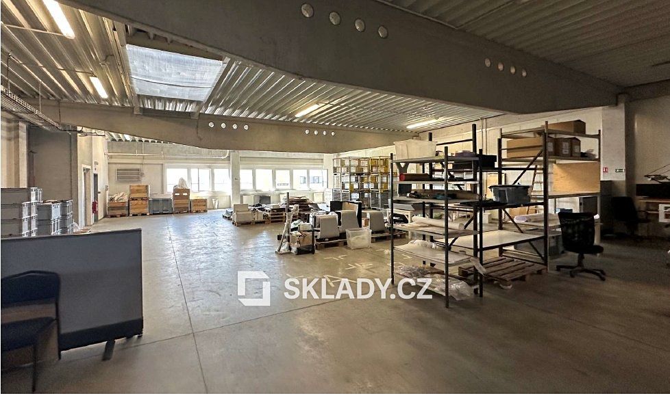 Pronájem skladového prostoru 440 m² – fotografie 3