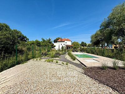 Prodej rodinného domu 359 m², pozemek 708 m²