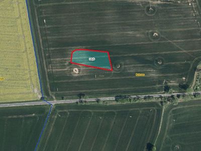 Prodej pole 2737 m²