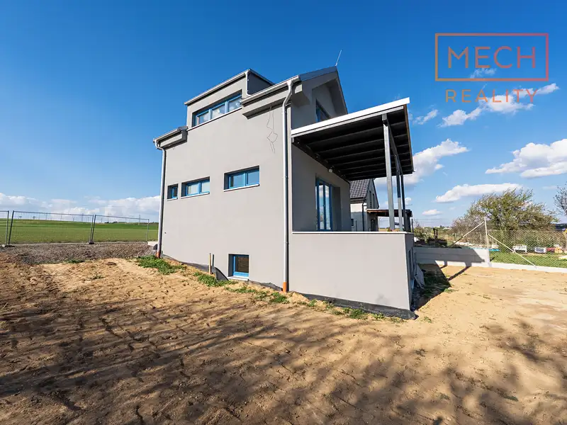 Prodej rodinného domu 100 m², pozemek 564 m², Znojmo – náhled fotky 3