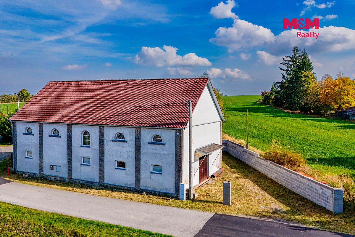 Prodej výrobní haly, prostoru 560 m² – fotografie 2