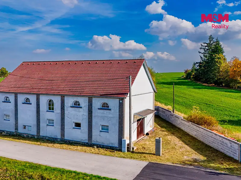 Prodej výrobní haly, prostoru 560 m², Bělčice – náhled fotky 2