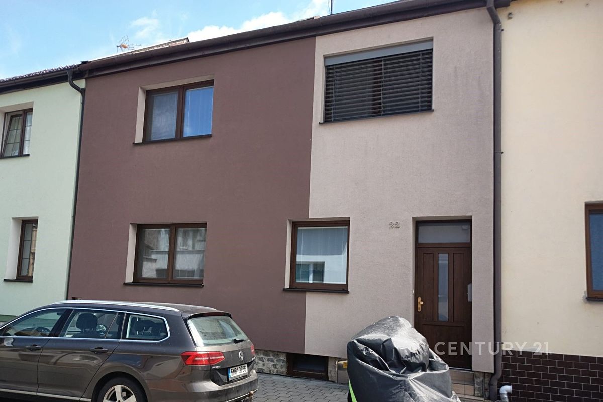 Prodej rodinného domu 138 m², pozemek 228 m², Kroměříž – fotka 1 z 3