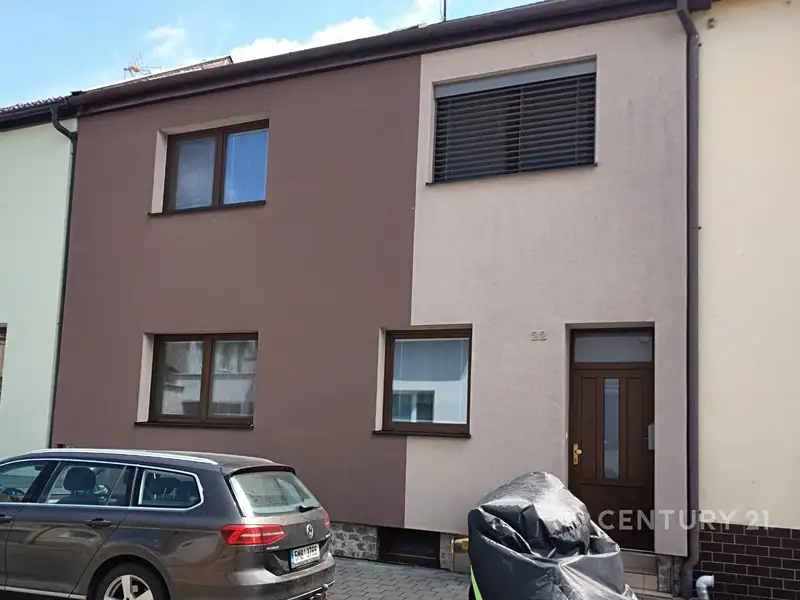 Prodej rodinného domu 138 m², pozemek 228 m², Kroměříž – náhled fotky 1