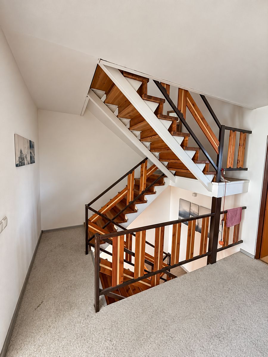 Prodej rodinného domu 176 m², pozemek 262 m² – fotografie 4