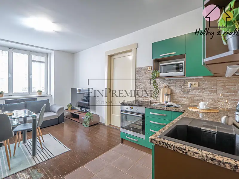 Prodej bytu 2+kk 49 m², Praha – náhled fotky 1