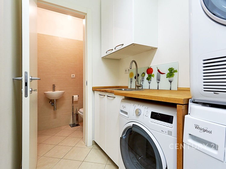 Pronájem komerčního prostoru, 37 m² (7 z 11)