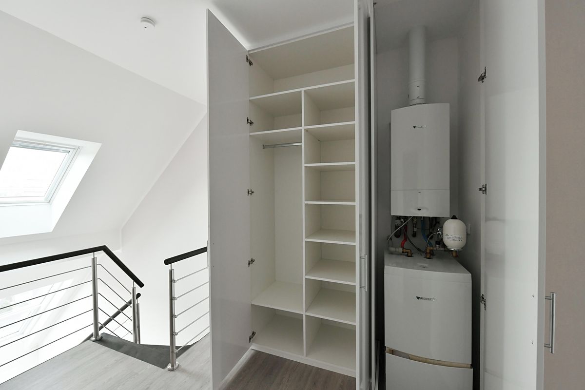 Pronájem bytu 4+kk 98 m² – fotografie 4