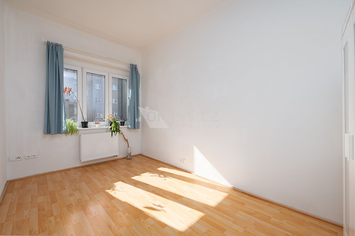Pronájem bytu 2+1 48 m² – fotografie 4