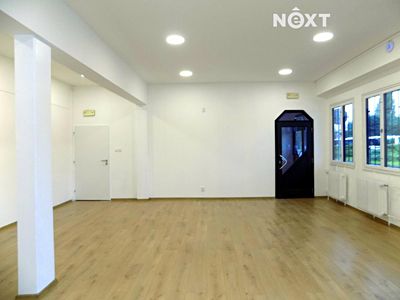 Pronájem obchodního prostoru 80 m²