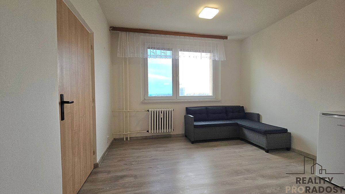 Pronájem bytu 1+1 34 m² – fotografie 5