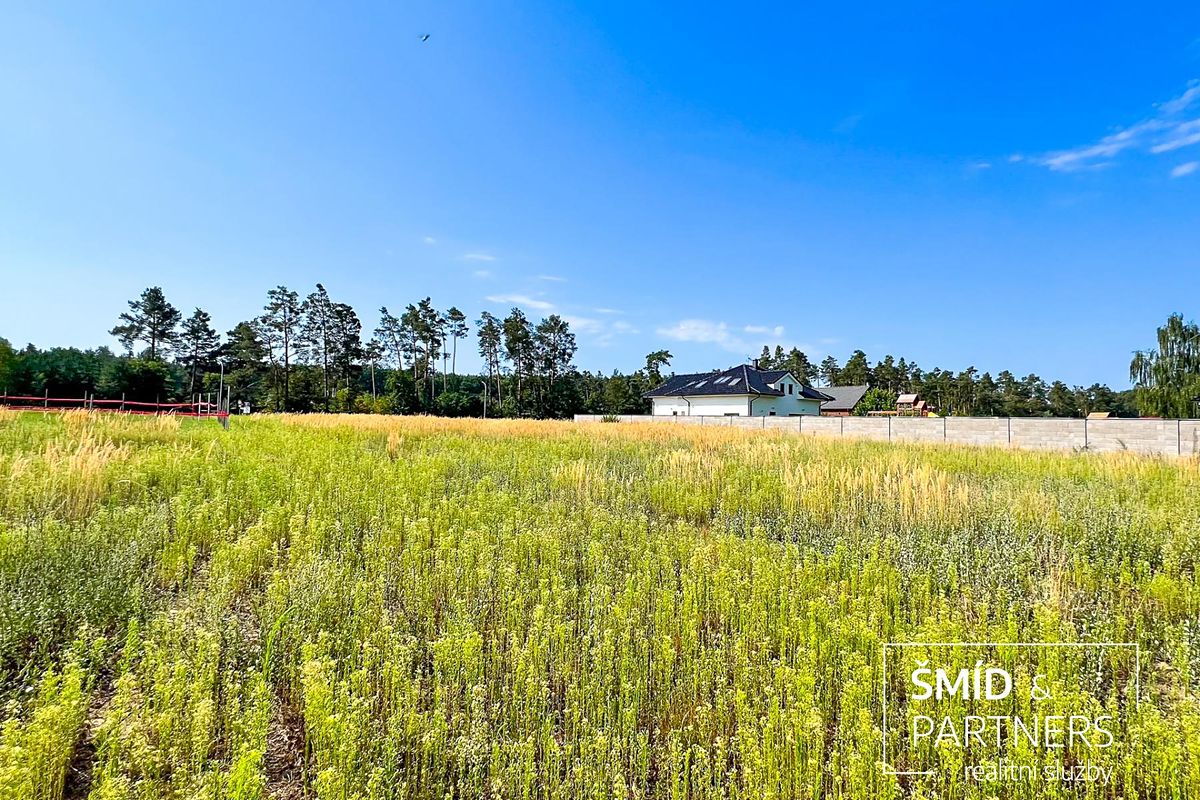 Prodej stavebního pozemku 974 m² – fotografie 4