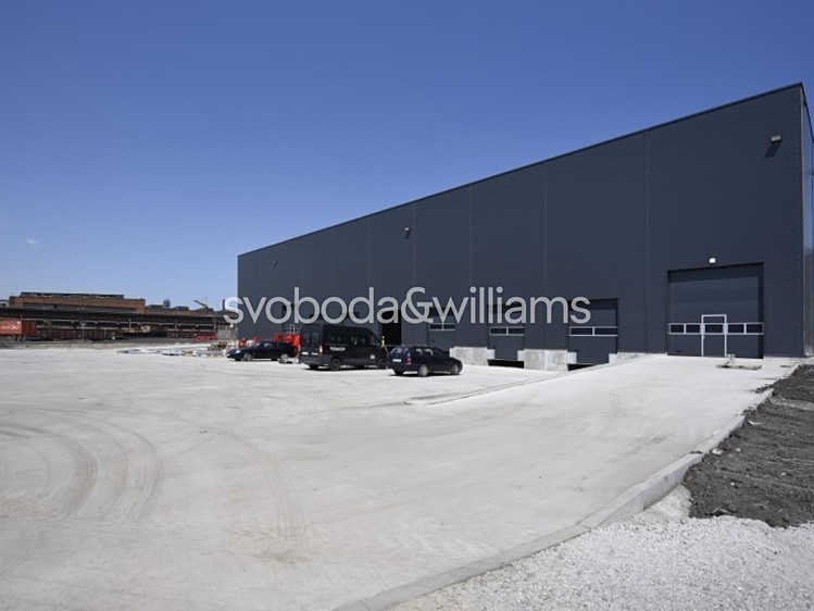 Pronájem komerčního prostoru, 9 532 m² (5 z 16)