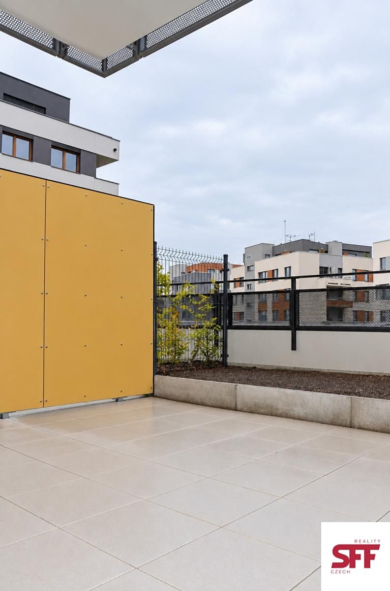 Pronájem bytu 1+kk 36 m² – fotografie 5
