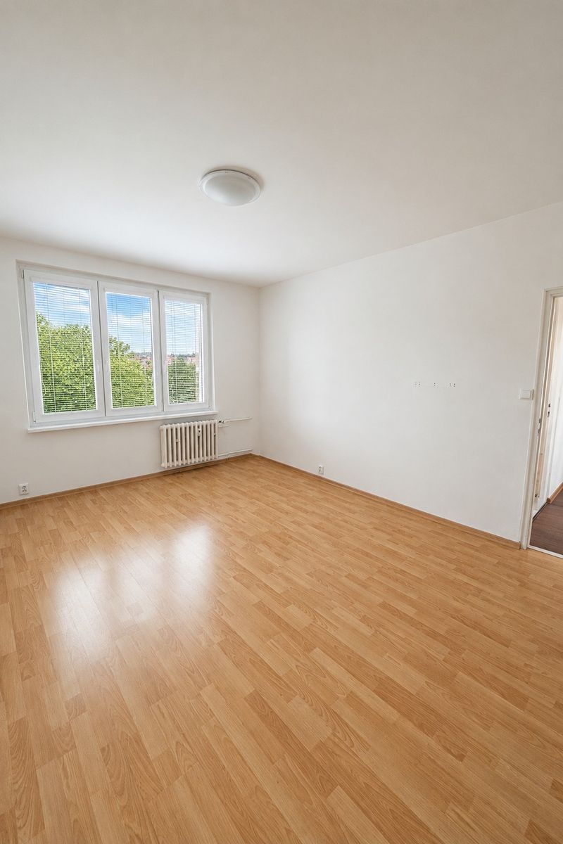 Pronájem bytu 3+1 64 m² – fotografie 2