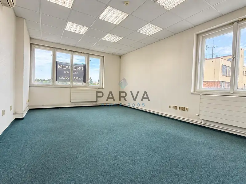 Pronájem obchodního prostoru 38 m², Rokycany – náhled fotky 3