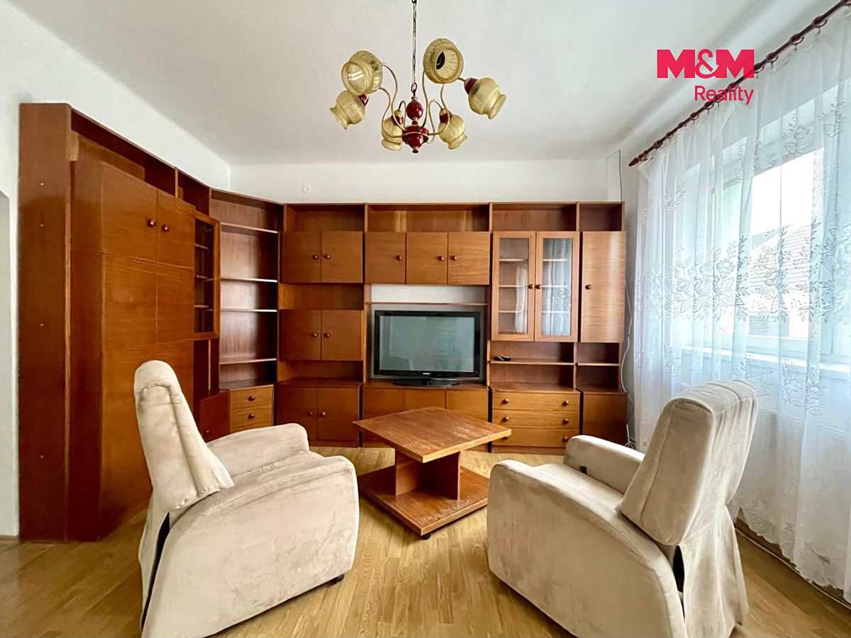 Prodej rodinného domu 110 m², pozemek 234 m² – fotografie 2