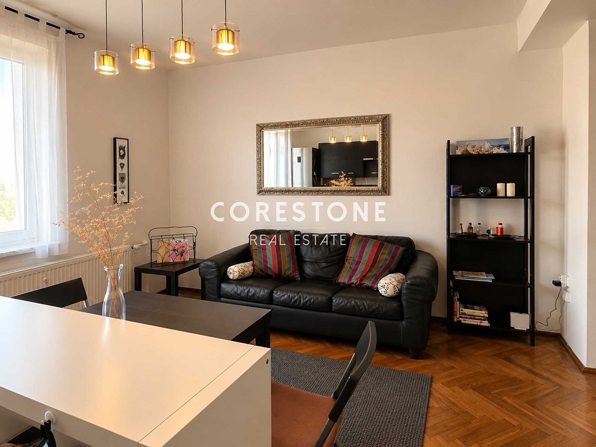 Pronájem bytu 2+kk 49 m² – fotografie 4