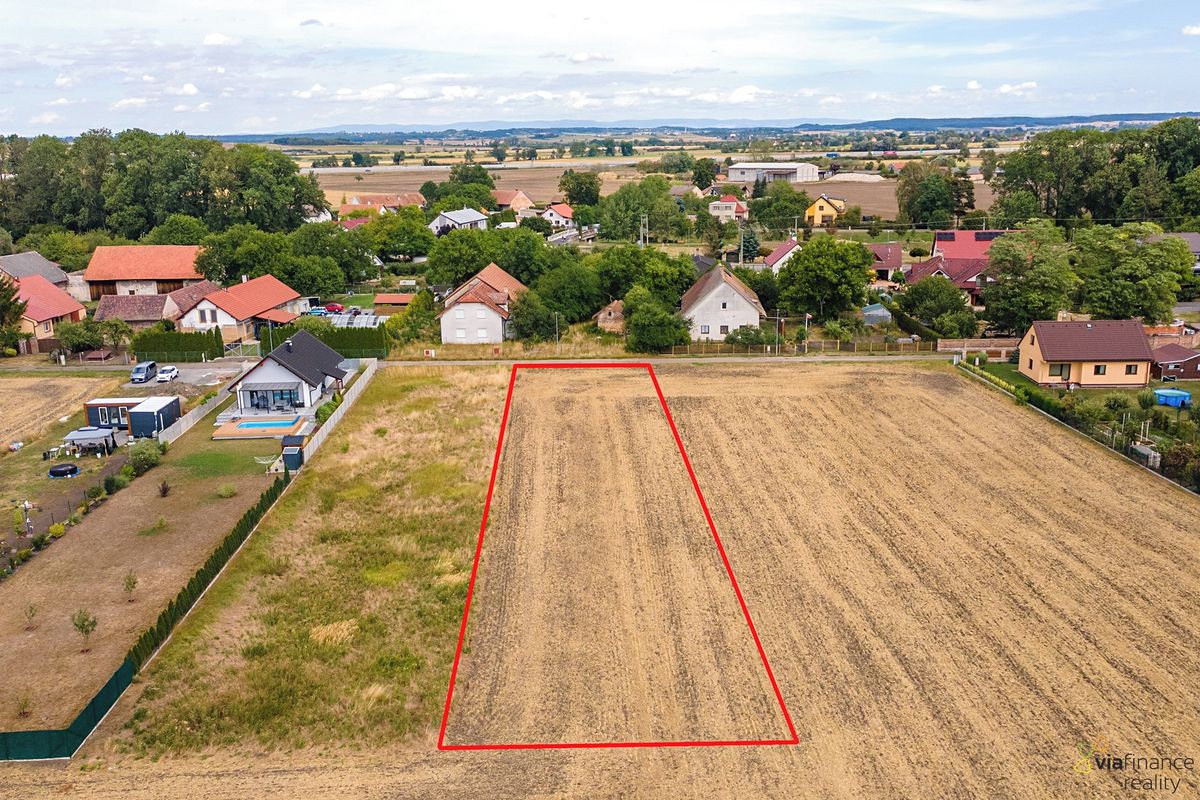 Prodej stavebního pozemku 1477 m² – fotografie 3