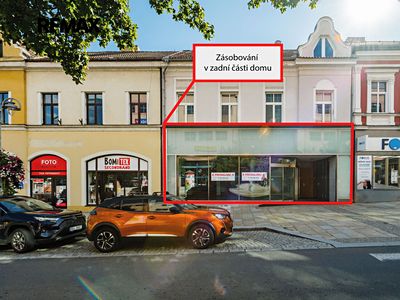 Pronájem obchodního prostoru 528 m²