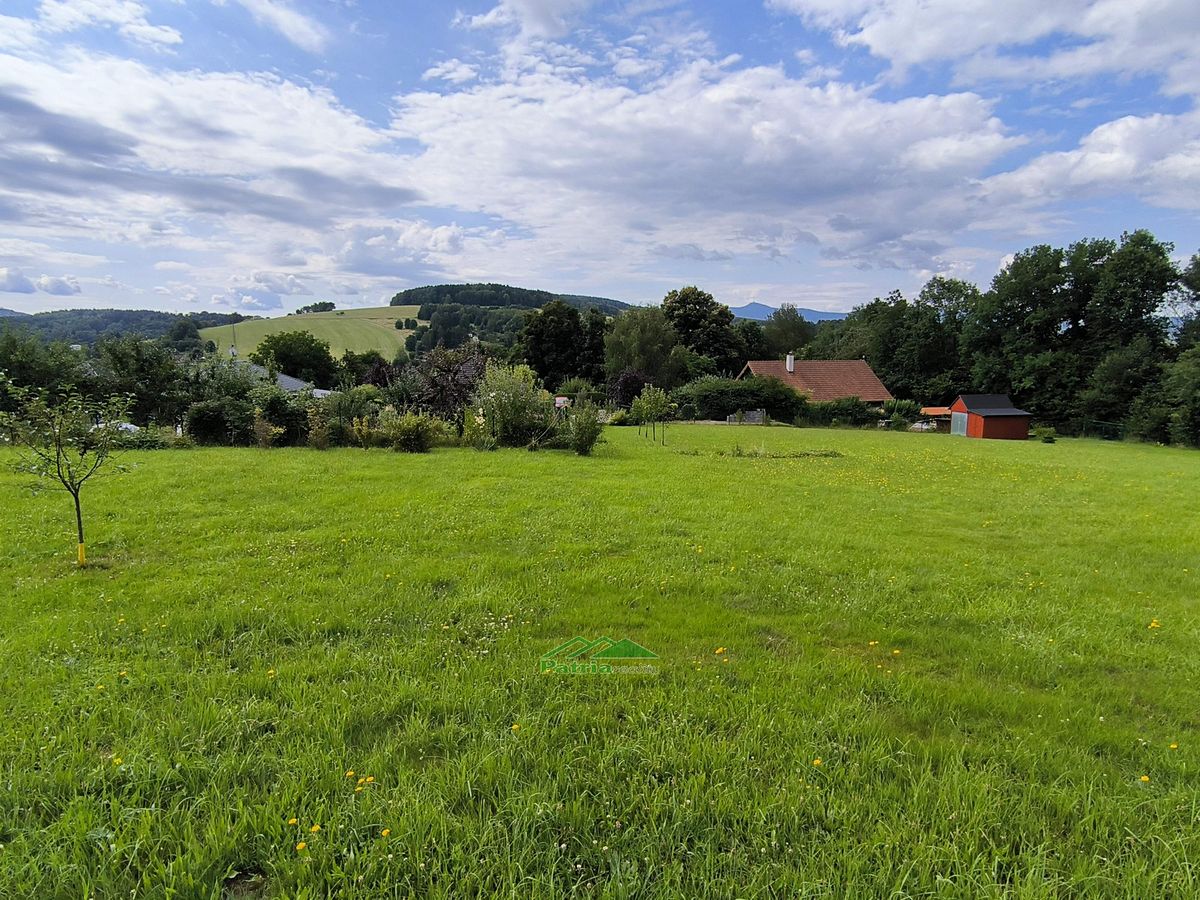 Prodej stavebního pozemku 3415 m²