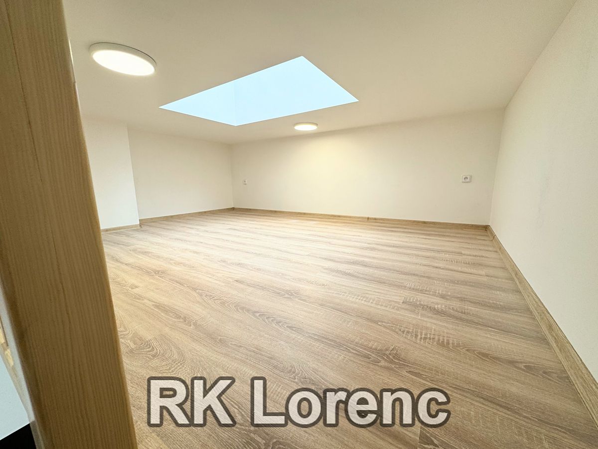 Pronájem bytu 1+kk 38 m² – fotografie 3