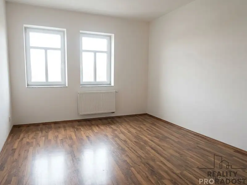 Pronájem bytu 1+kk 25 m², Praha – náhled fotky 3