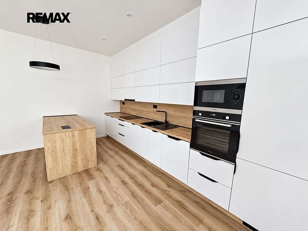 Prodej bytu 3+kk 88 m²