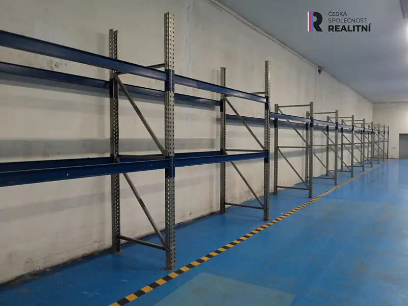Pronájem skladového prostoru 500 m², Libovice – náhled fotky 3