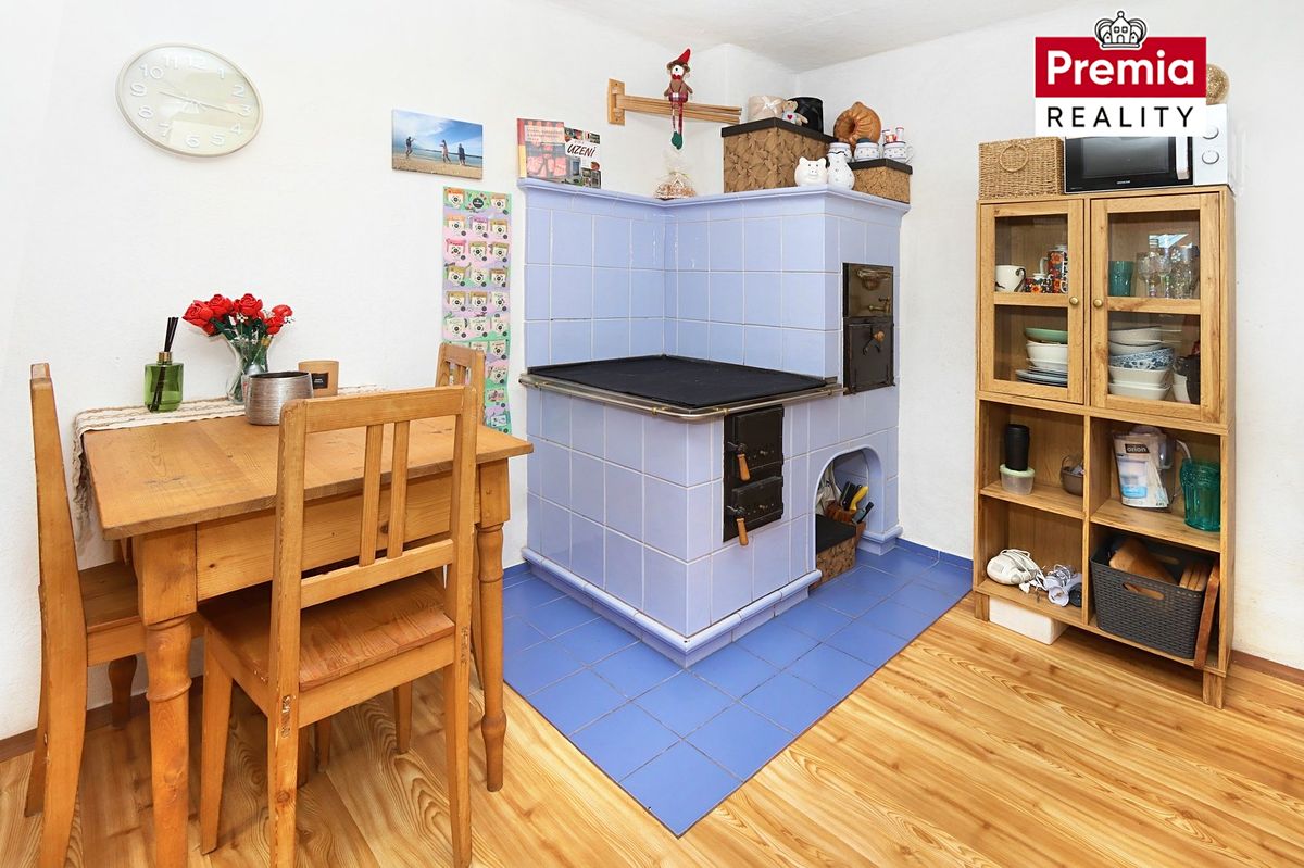 Prodej rodinného domu 100 m², pozemek 317 m²