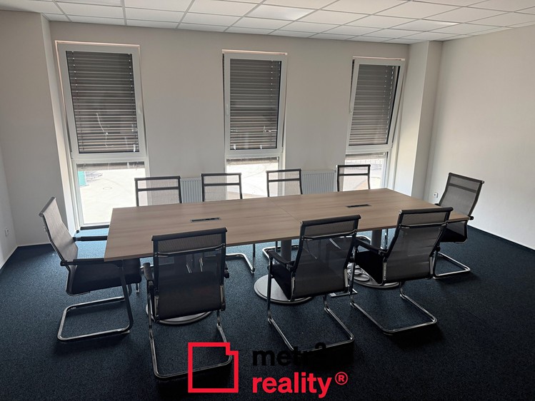 Pronájem komerčního prostoru, 495 m² (6 z 10)