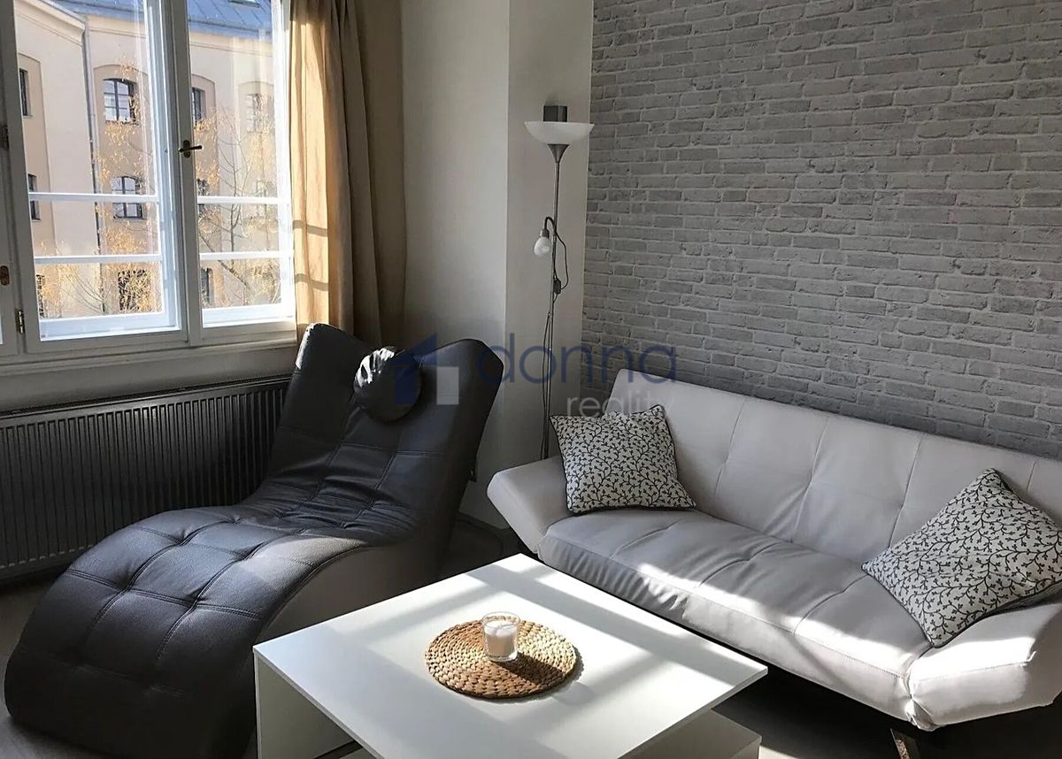 Pronájem bytu 2+kk 50 m² – fotografie 3