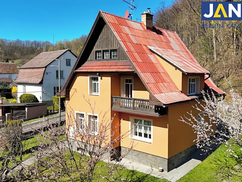 Prodej rodinného domu 117 m², pozemek 1093 m², Javorník – náhled fotky 1