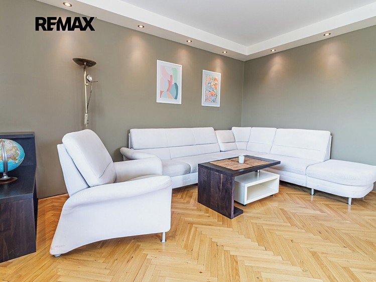 Pronájem domu, 286 m² (8 z 40)