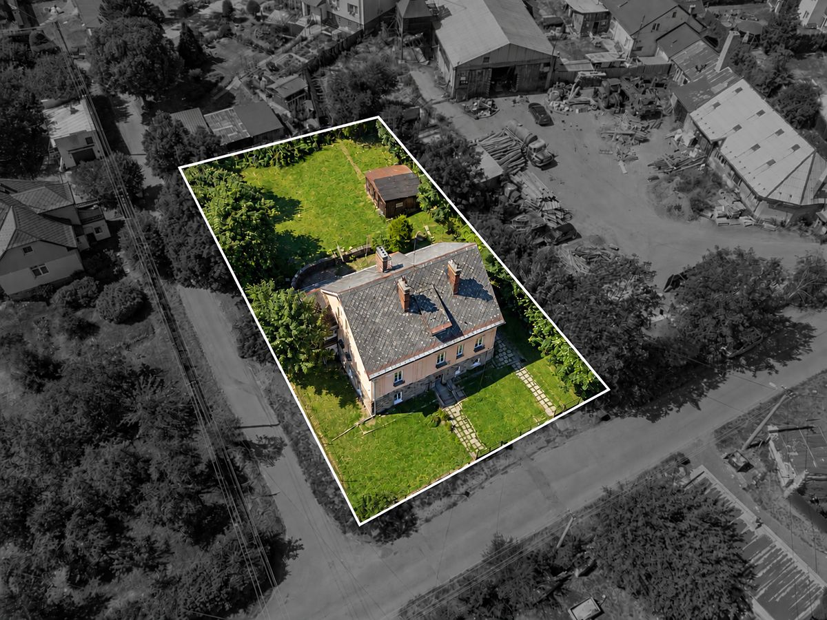 Prodej vícegeneračního domu 350 m², pozemek 1200 m² – fotografie 4