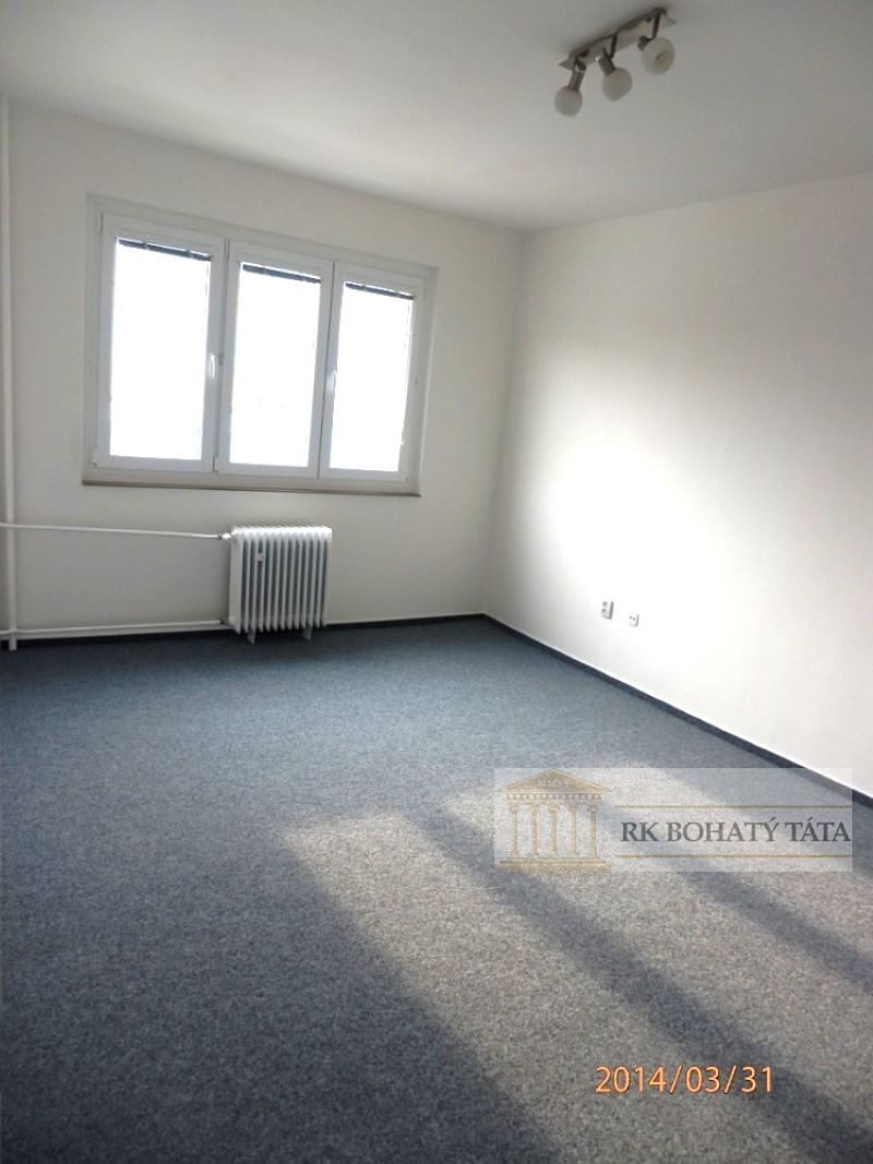 Pronájem bytu 2+1 52 m² – fotografie 3