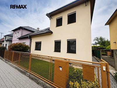 Prodej rodinného domu 152 m², pozemek 230 m²