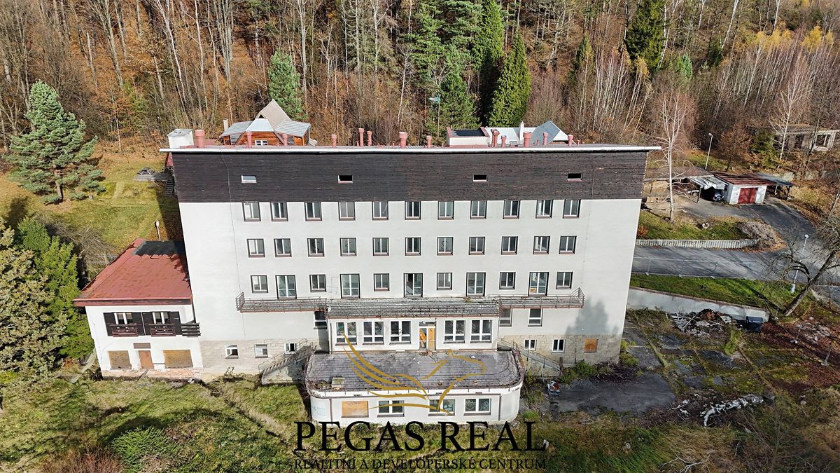 Prodej činžovního domu 4963 m² – fotografie 2