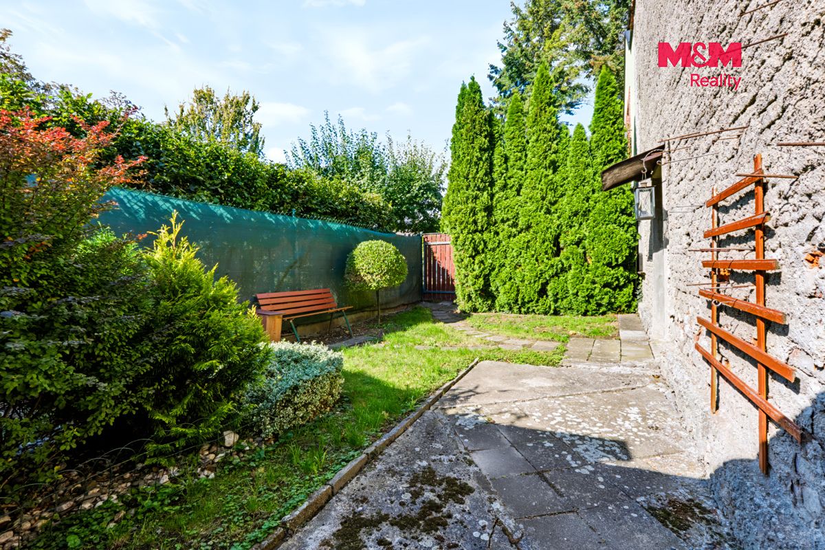 Prodej rodinného domu 108 m², pozemek 363 m² – fotografie 2
