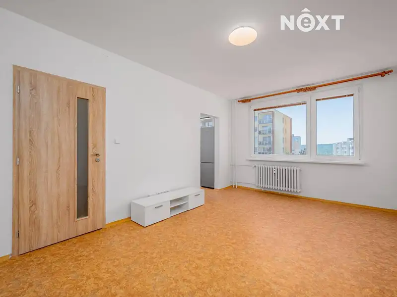 Pronájem bytu 1+kk 29 m², Praha – náhled fotky 1