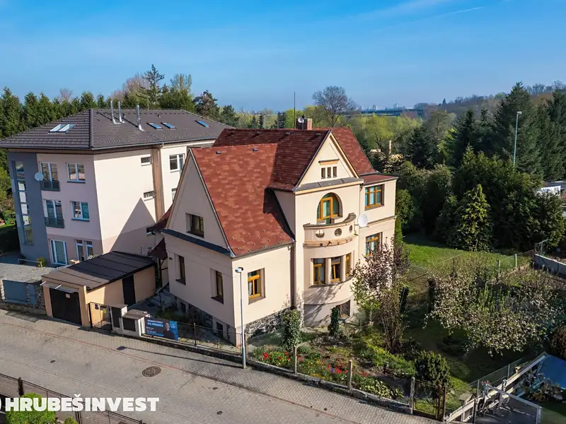 Prodej vily 283 m², pozemek 454 m², Praha – náhled fotky 1