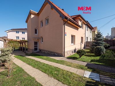 Pronájem rodinného domu 160 m², pozemek 330 m²