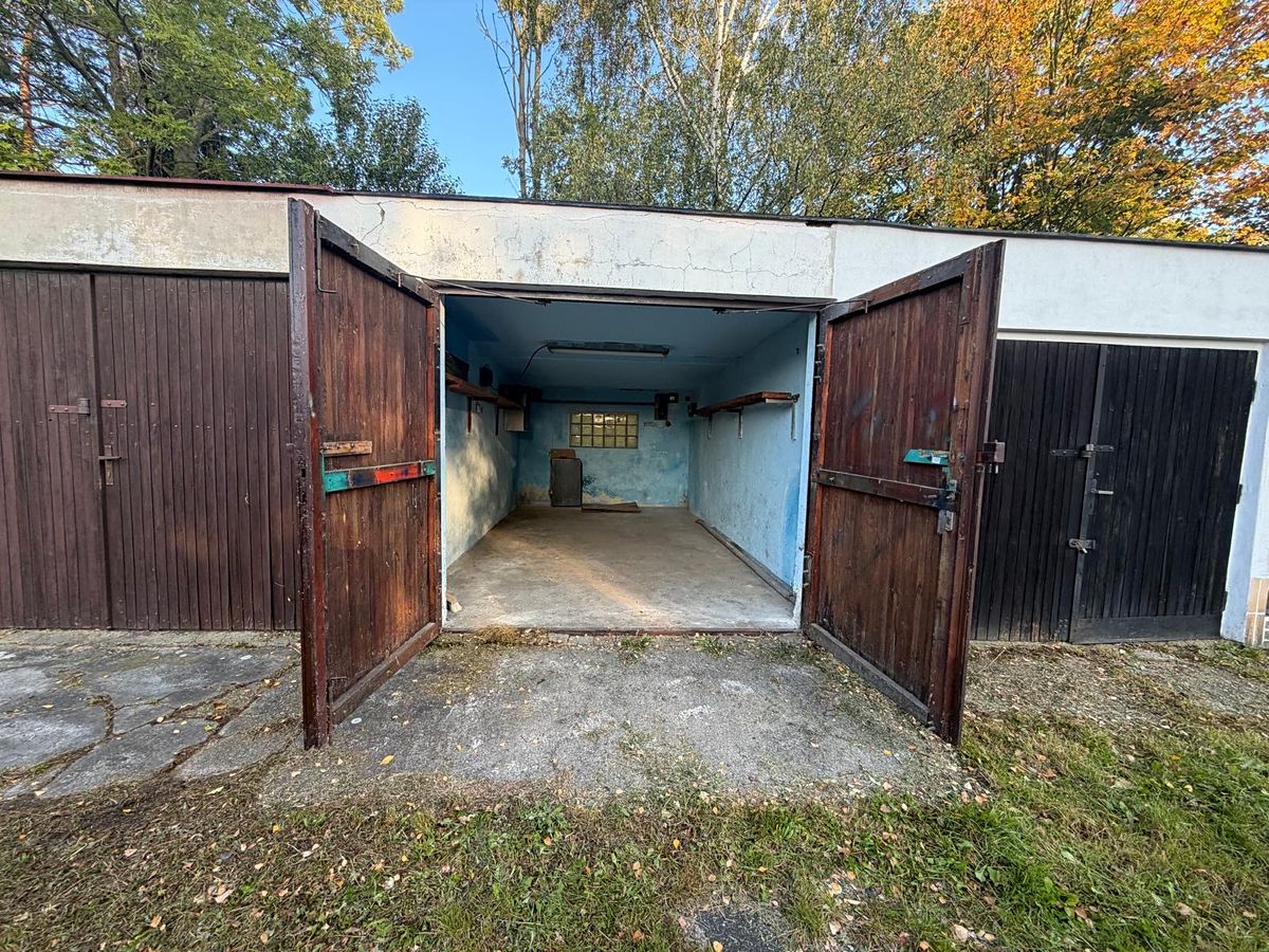 Prodej garáže 18 m² – fotografie 2