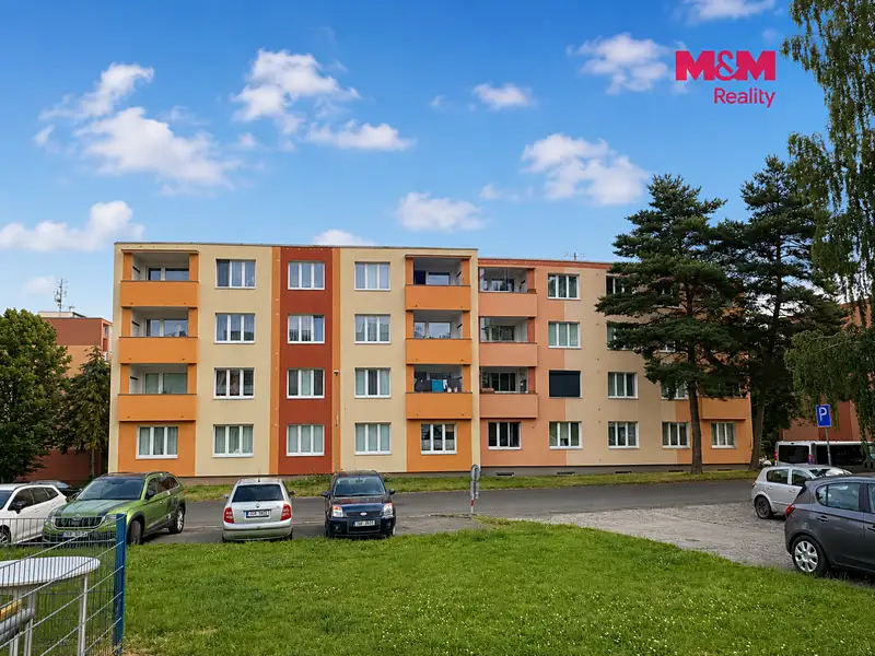Prodej bytu 2+1 65 m², Karlovy Vary – náhled fotky 2